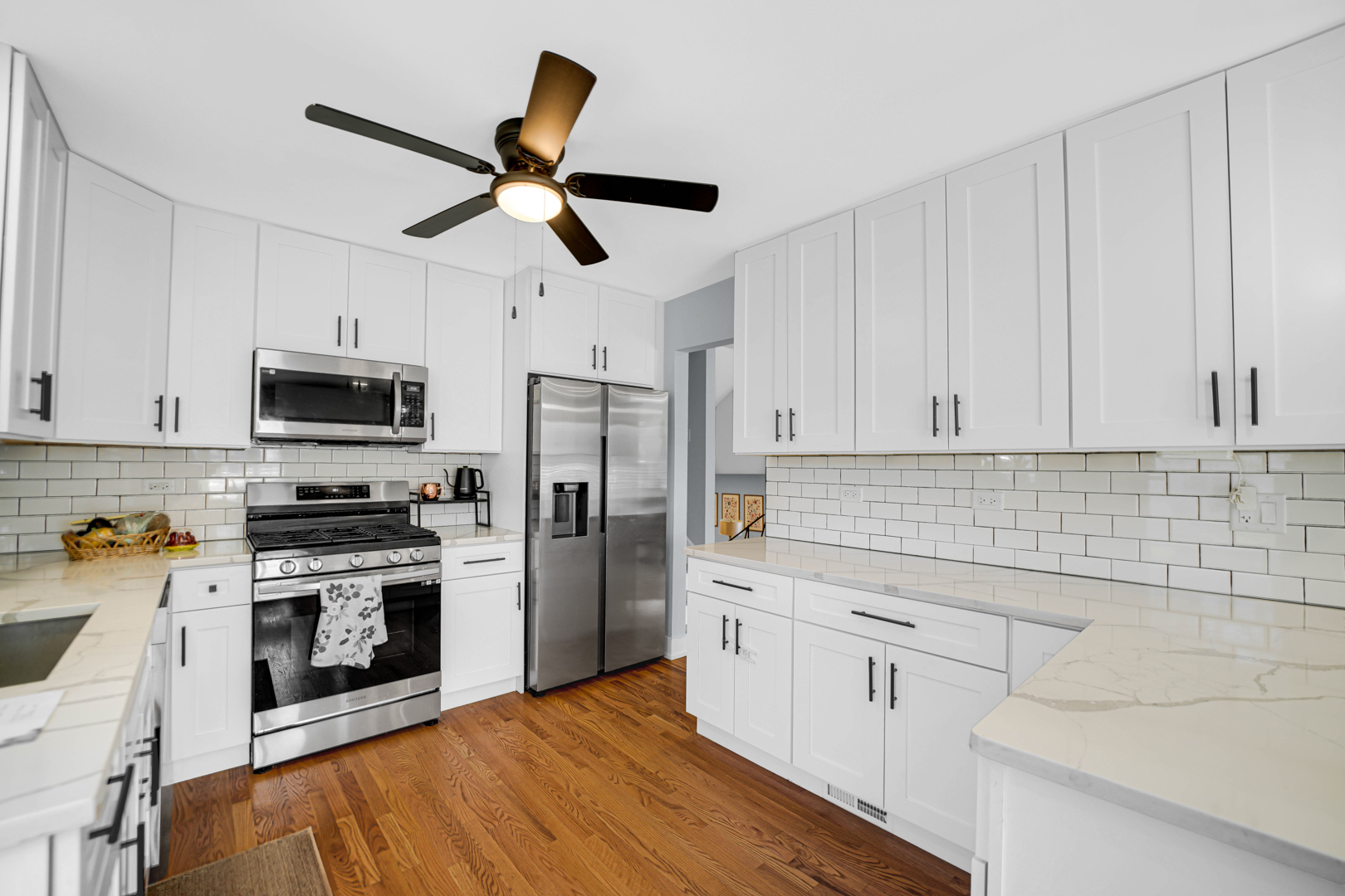 7306 Dorothy Lane, Tinley Park, IL 60477