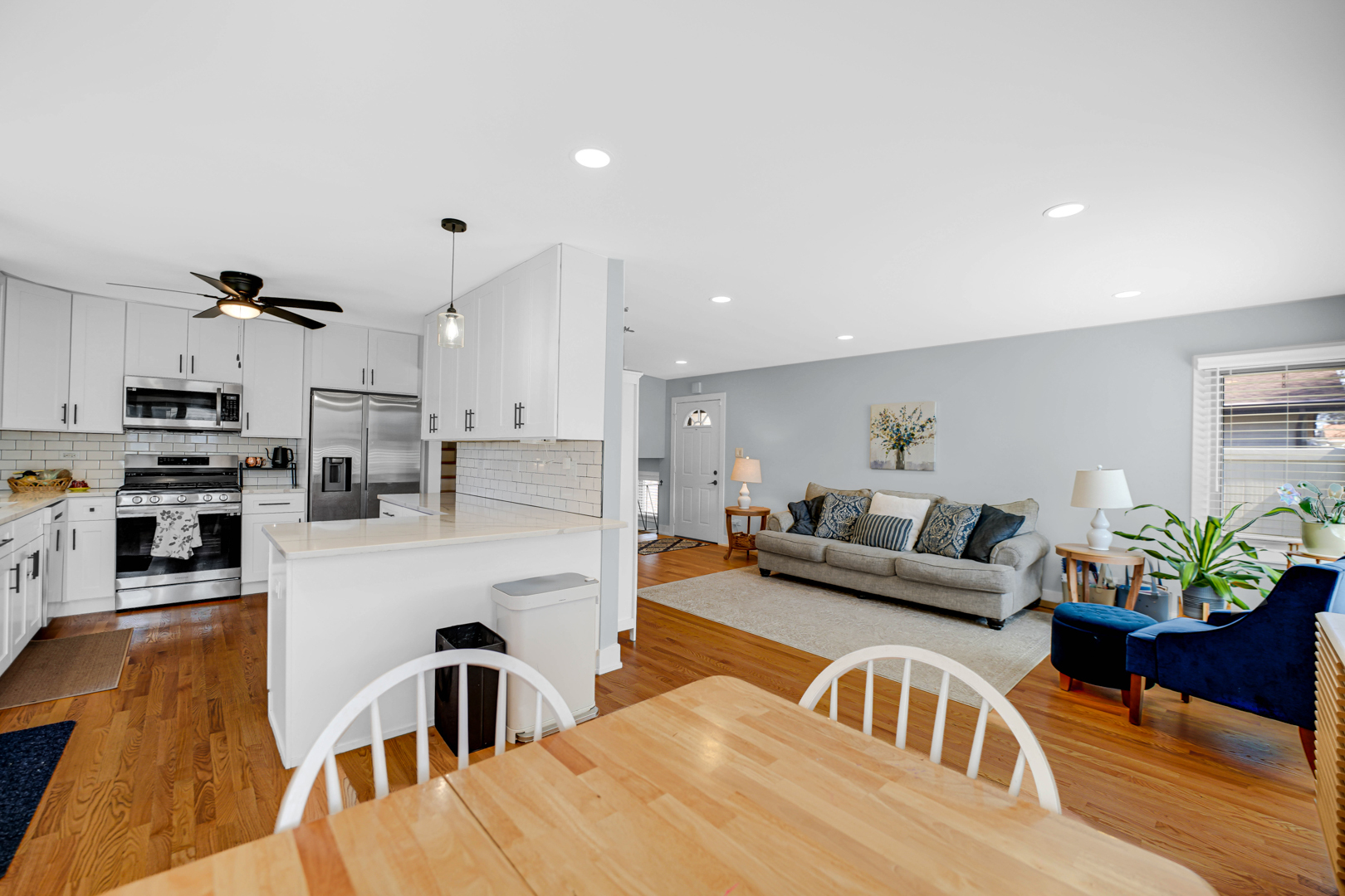 7306 Dorothy Lane, Tinley Park, IL 60477