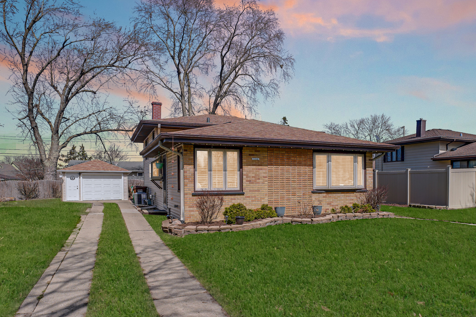 7306 Dorothy Lane, Tinley Park, IL 60477
