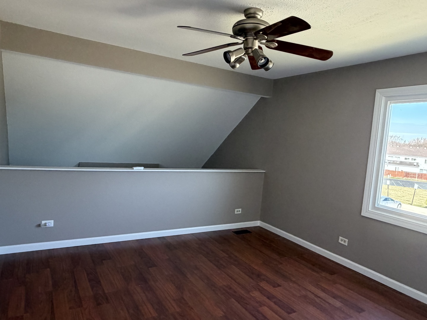 7594 Sarson Way, Hanover Park, IL 60133