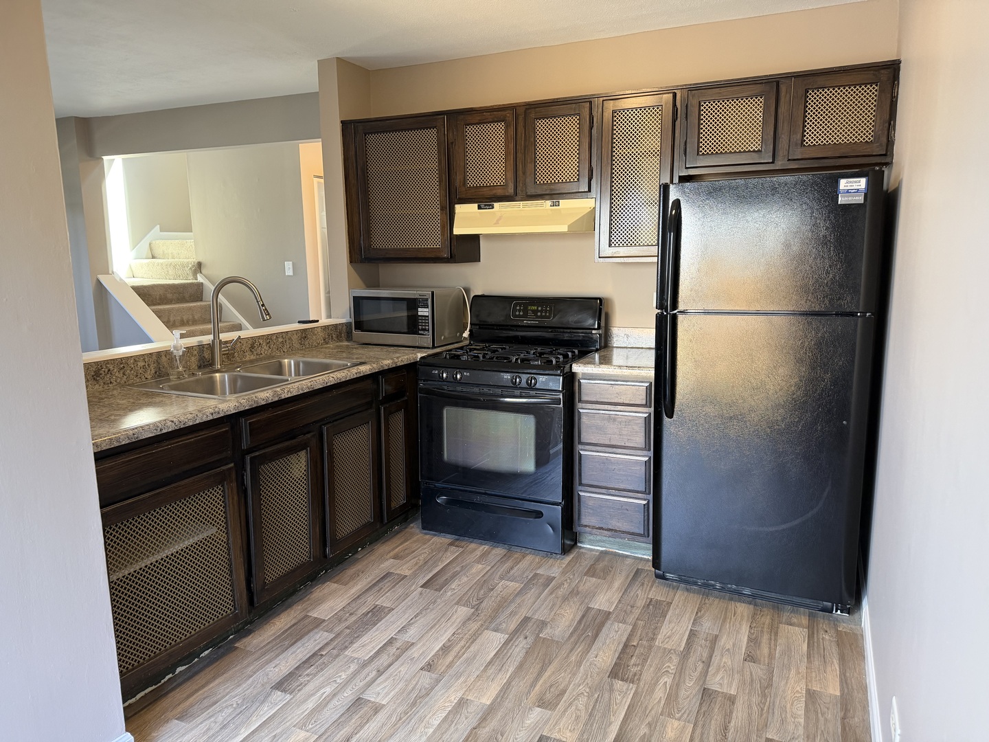 7594 Sarson Way, Hanover Park, IL 60133