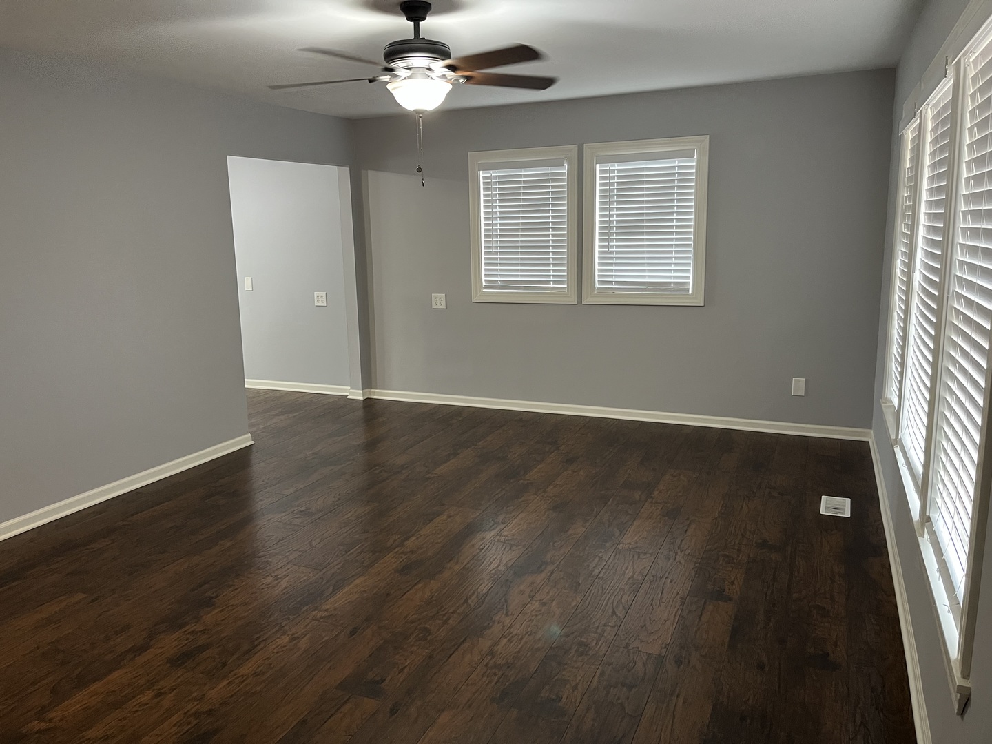 302 Freehauf Street, Lemont, IL 60439