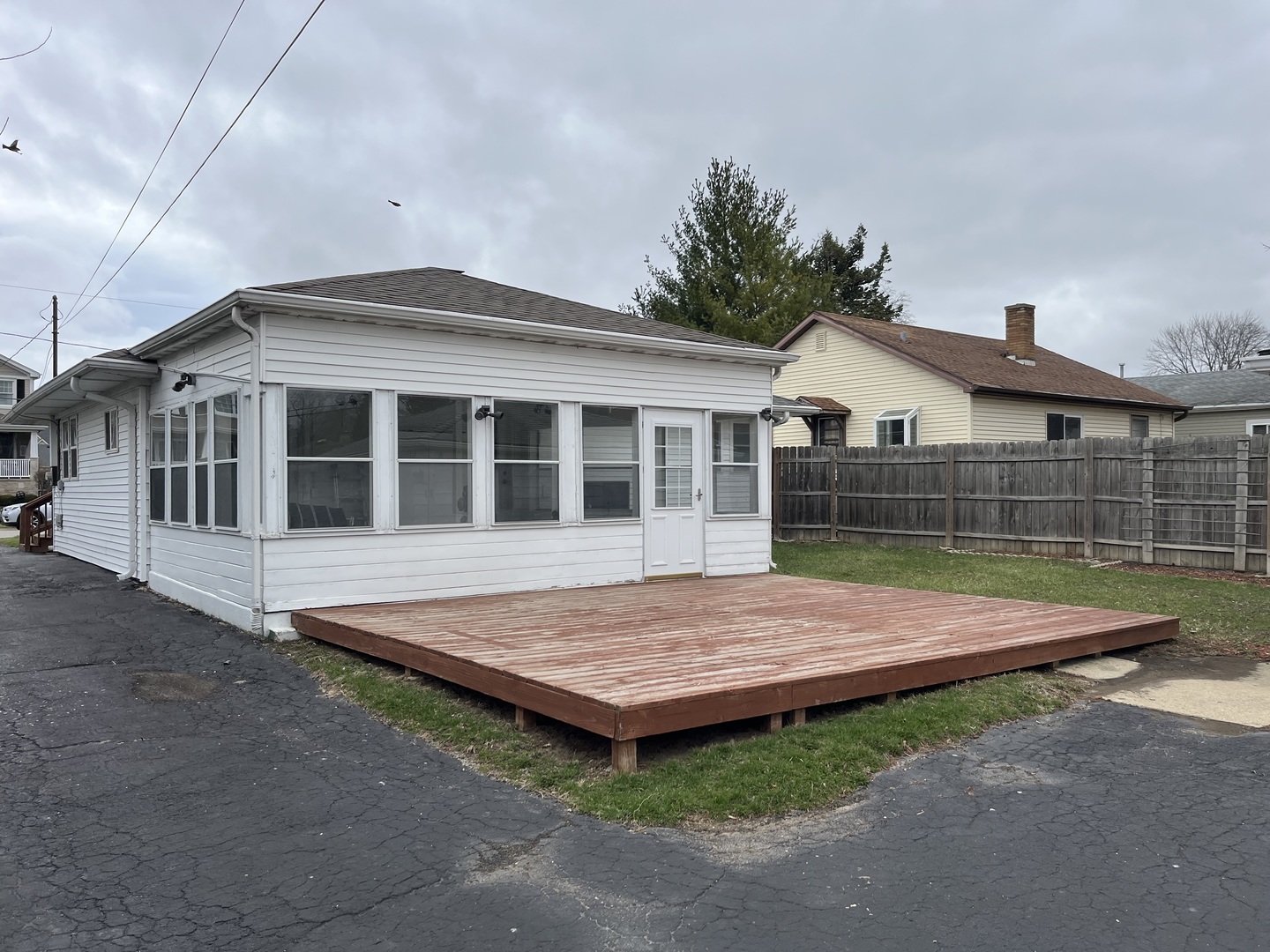 302 Freehauf Street, Lemont, IL 60439