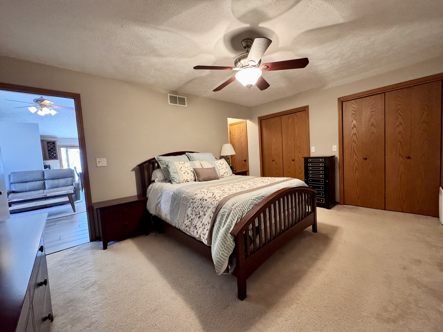 2723 Arrowhead Drive, Bloomington, IL 61704