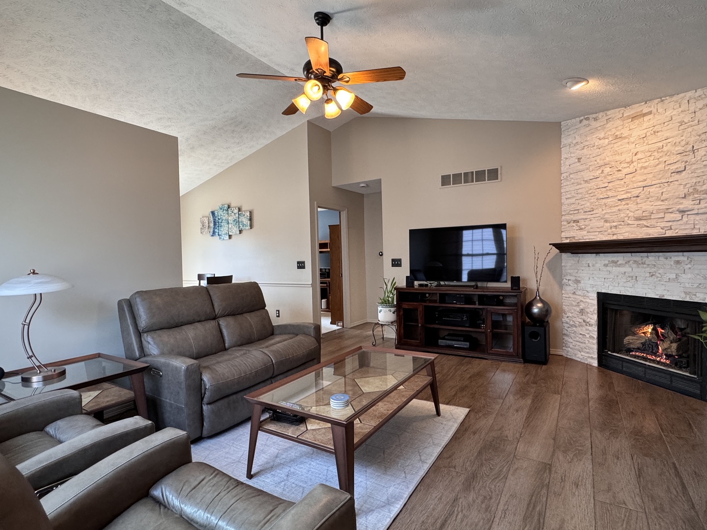 2723 Arrowhead Drive, Bloomington, IL 61704