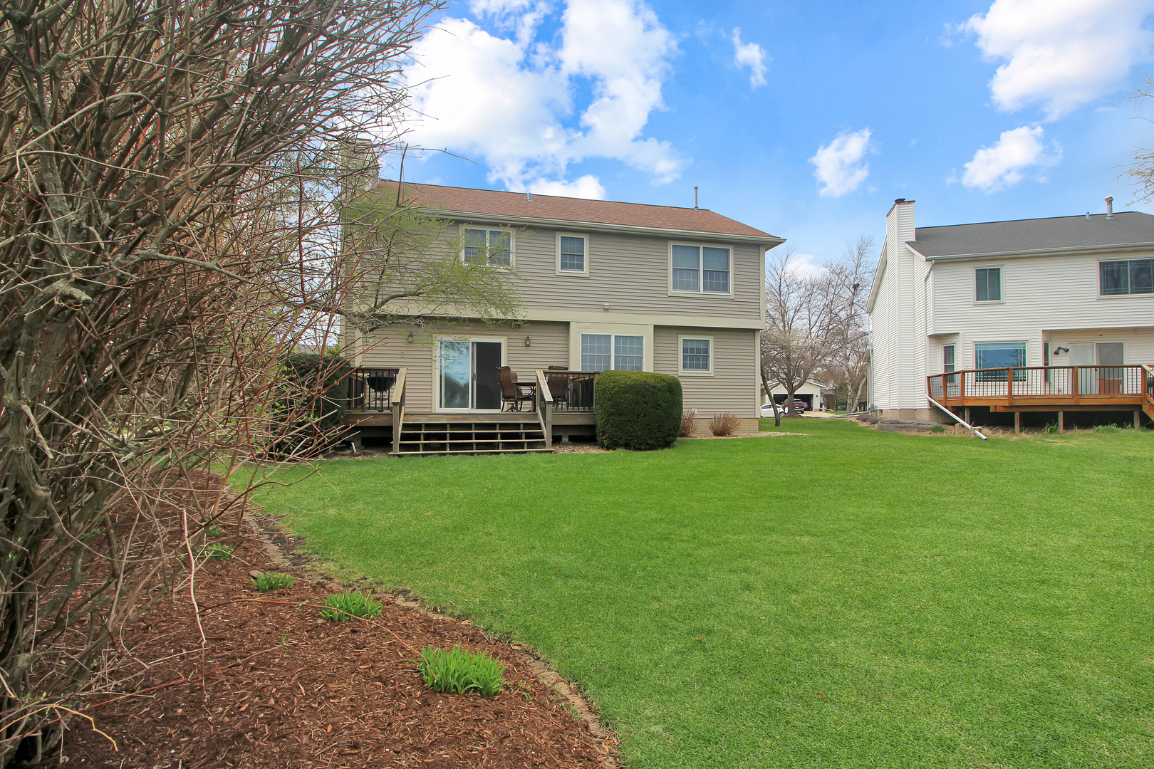 610 Old Farm Road, Bloomington, IL 61704