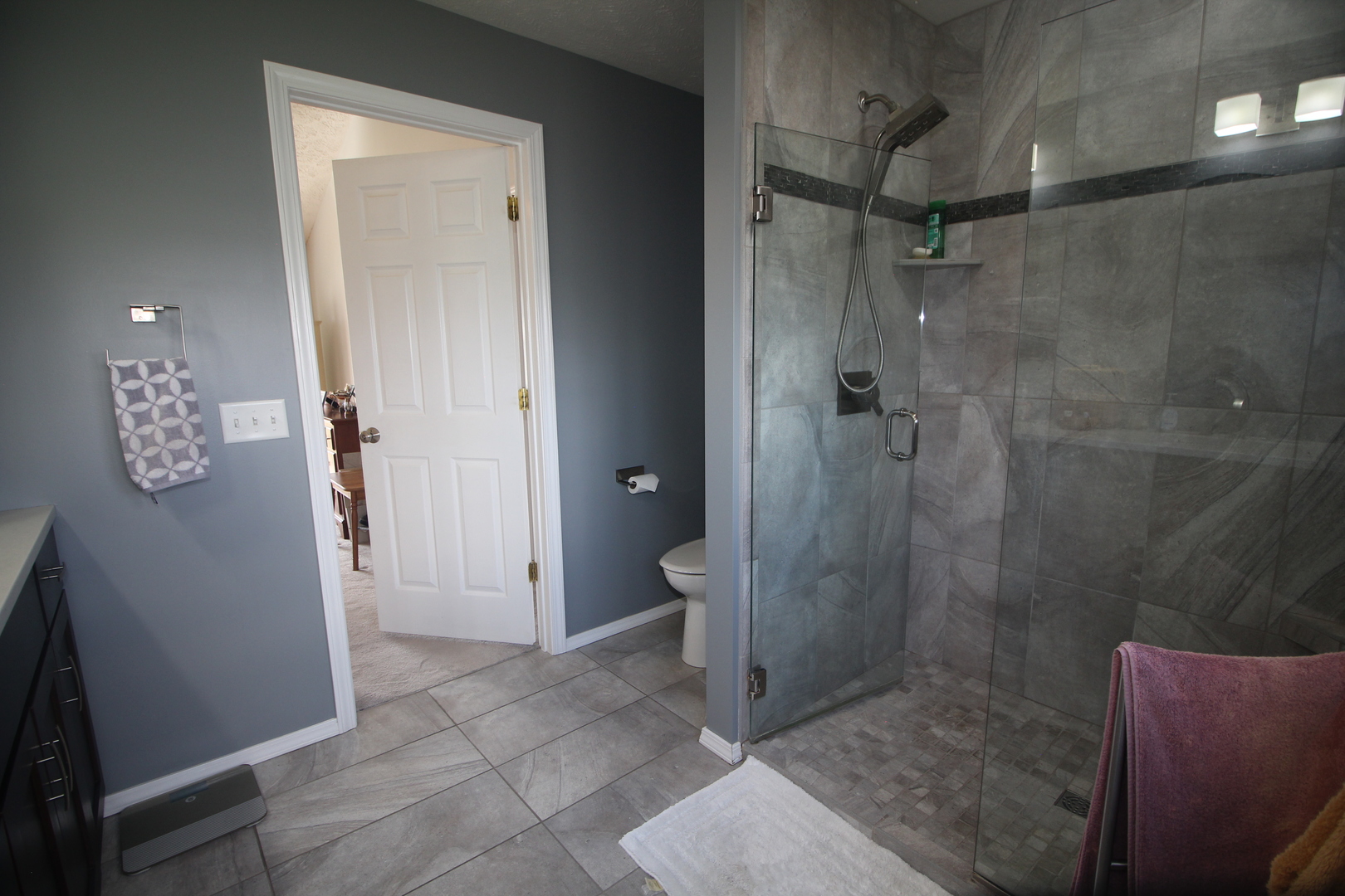 610 Old Farm Road, Bloomington, IL 61704