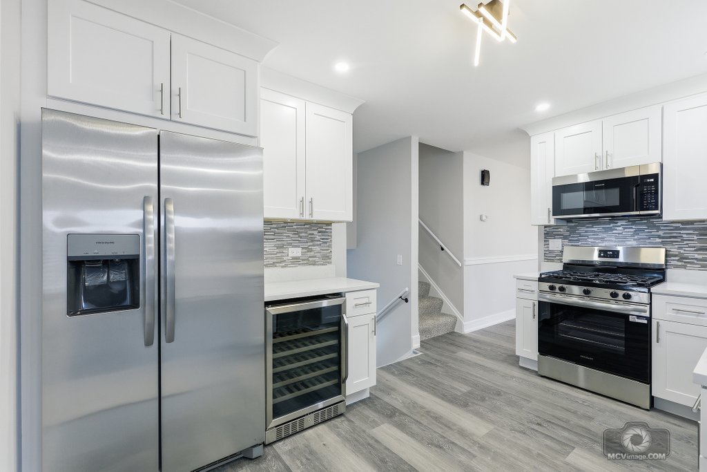 1033 Barrow Court, University Park, IL 60484