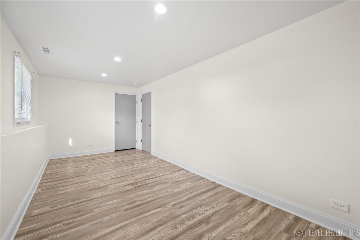 5628 Crestwood Road, Matteson, IL 60443