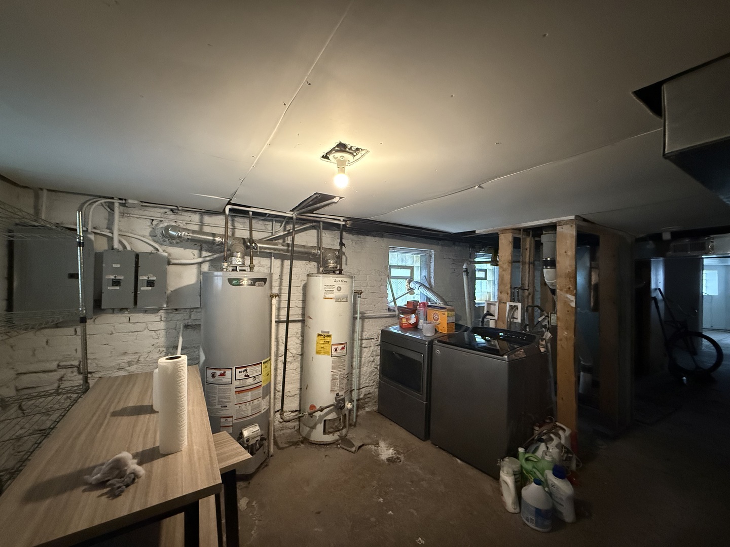 3906 W Flournoy Street, Chicago, IL 60624