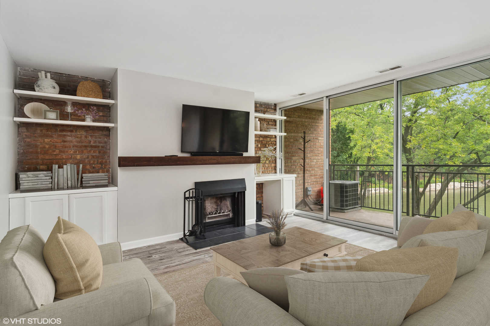 1601 Fairway Drive #2G, Lisle, IL 60532