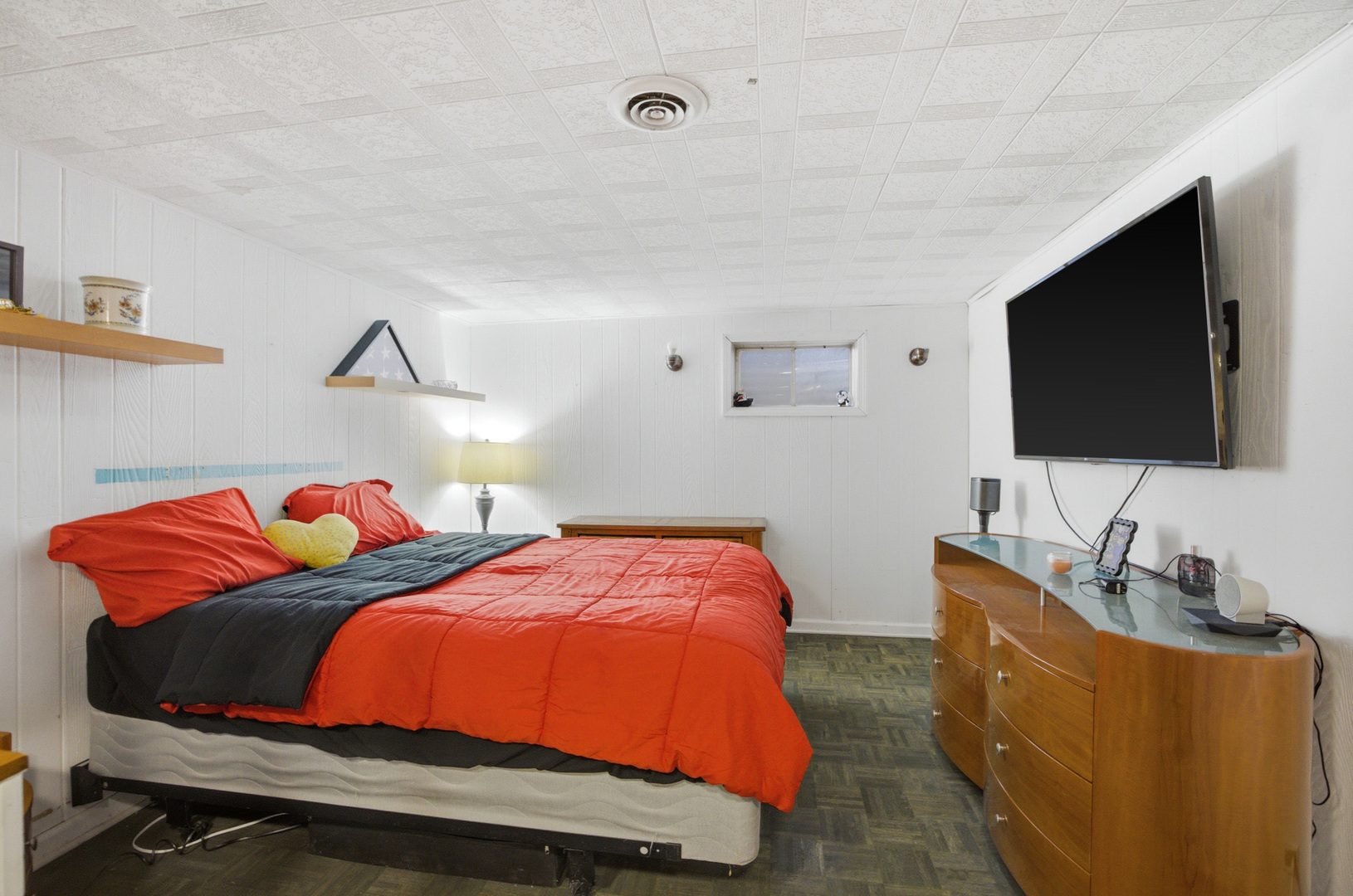 201 W Streamwood Boulevard, Streamwood, IL 60107