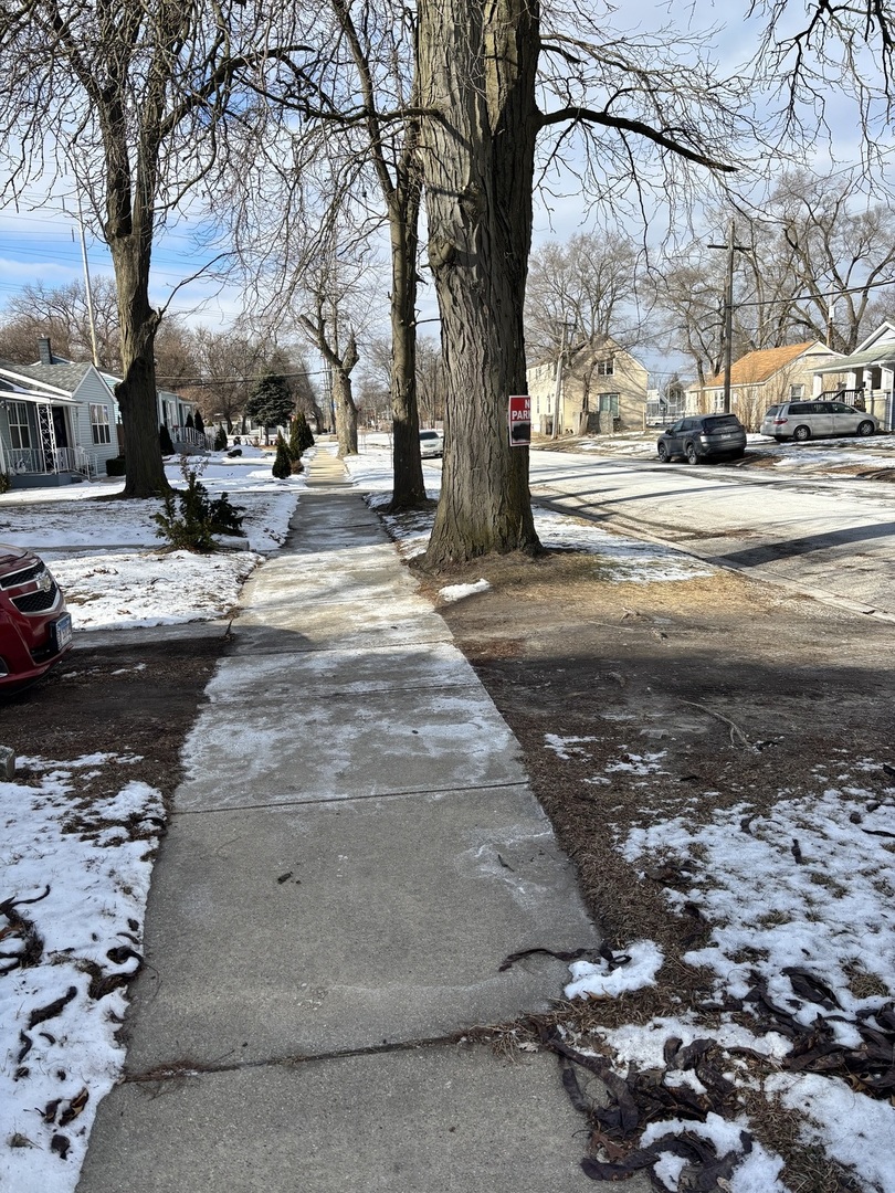 713 E 144th Street, Dolton, IL 60419