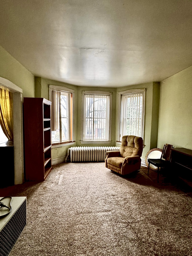 4913 N Keystone Avenue, Chicago, IL 60630