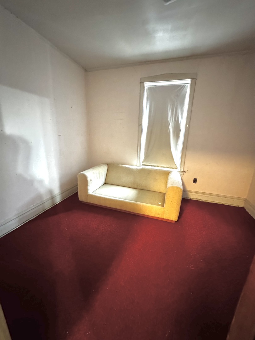 4913 N Keystone Avenue, Chicago, IL 60630