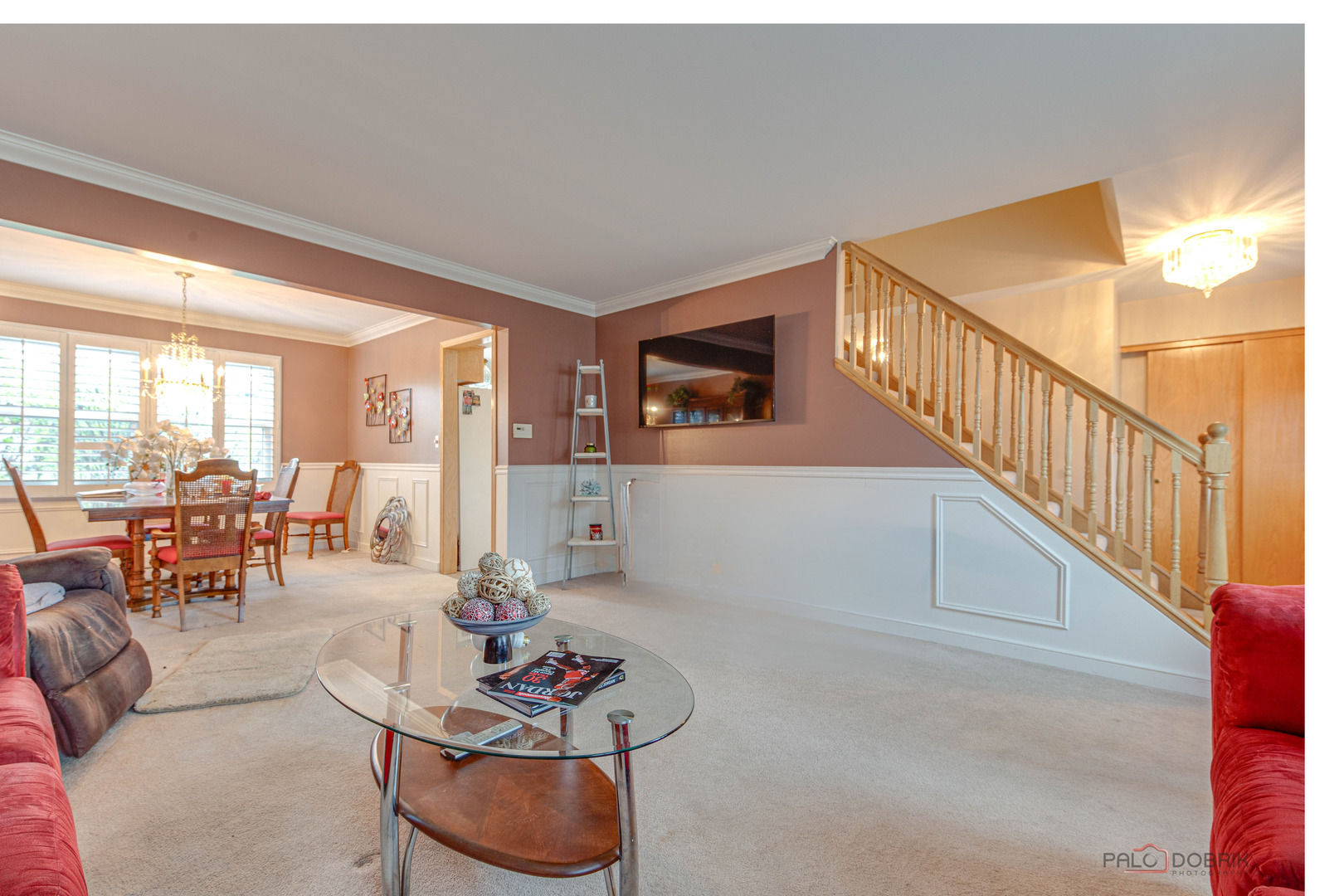 609 Thames Drive, Schaumburg, IL 60193