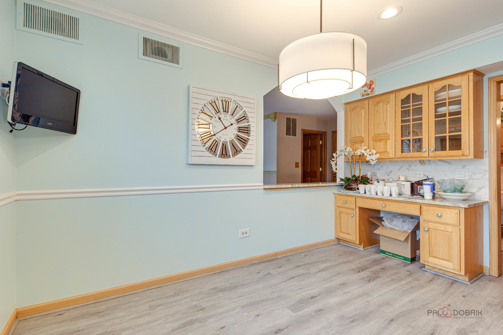 609 Thames Drive, Schaumburg, IL 60193