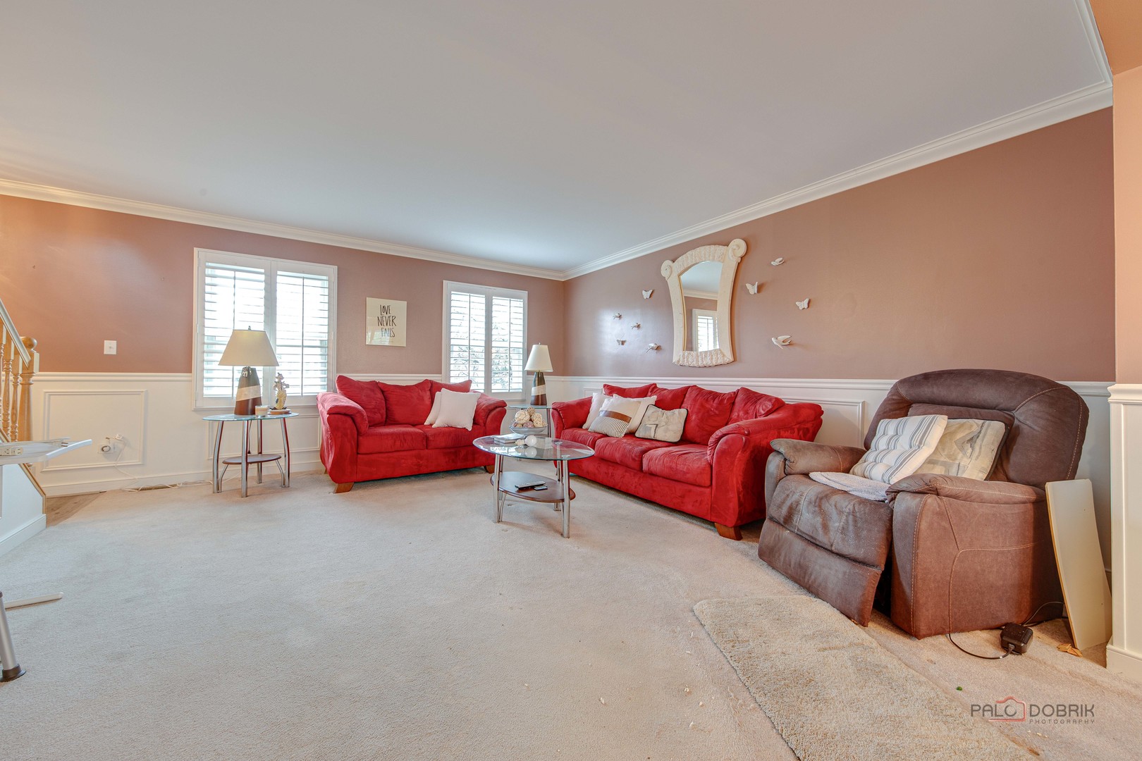 609 Thames Drive, Schaumburg, IL 60193