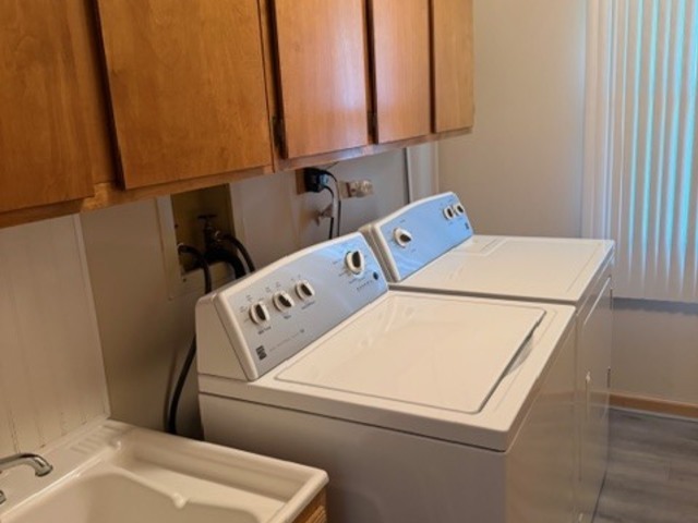 609 Thames Drive, Schaumburg, IL 60193