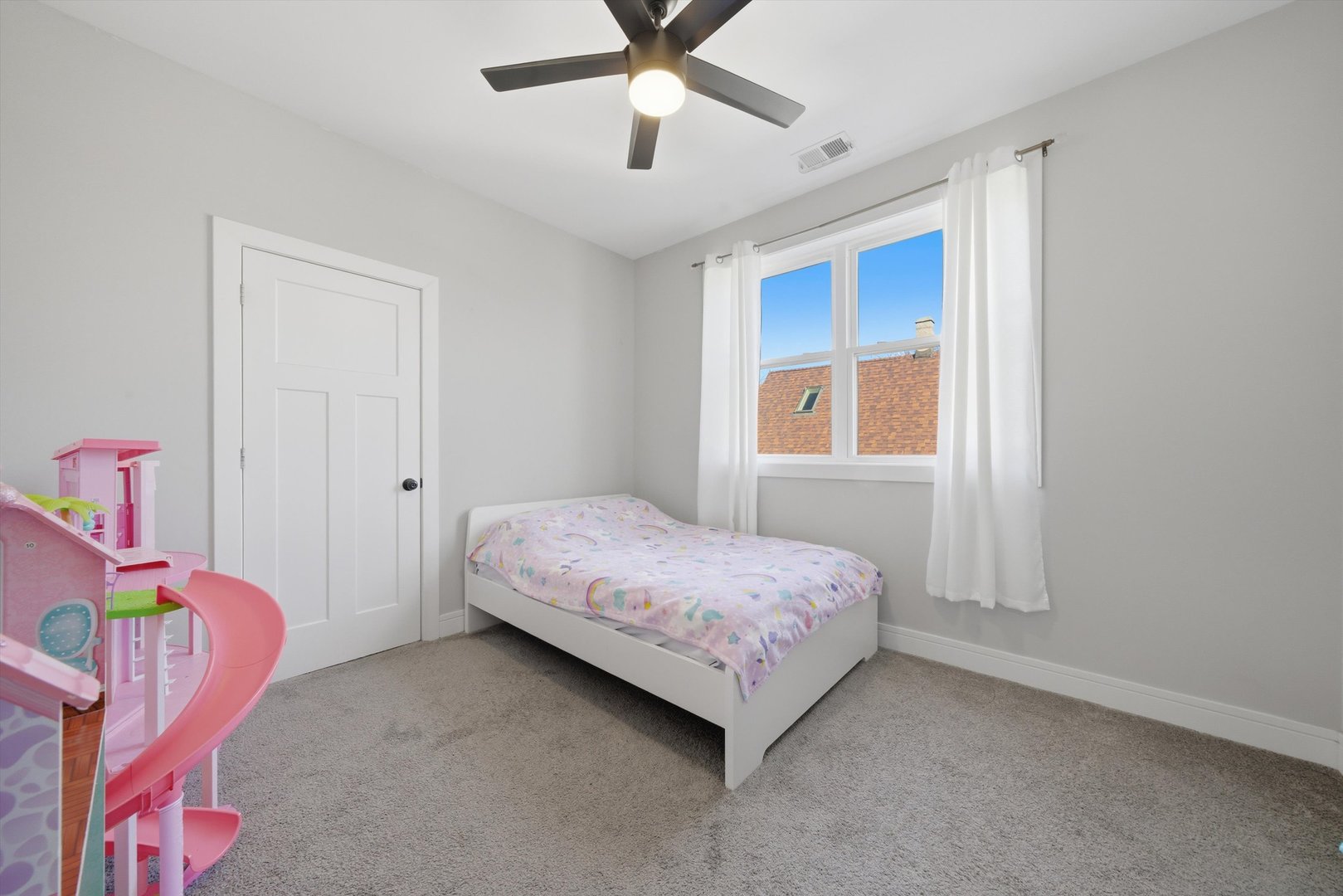 2045 N La Crosse Avenue, Chicago, IL 60639