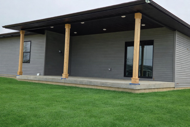 103 Bowz Drive, Downs, IL 61736