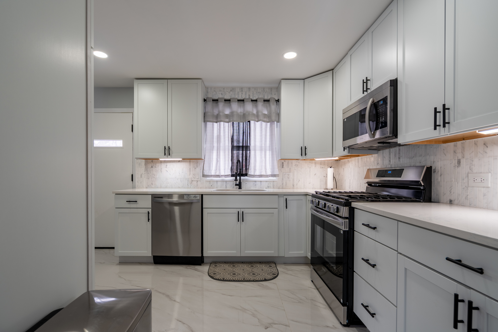 4624 177th Street, Country Club Hills, IL 60478