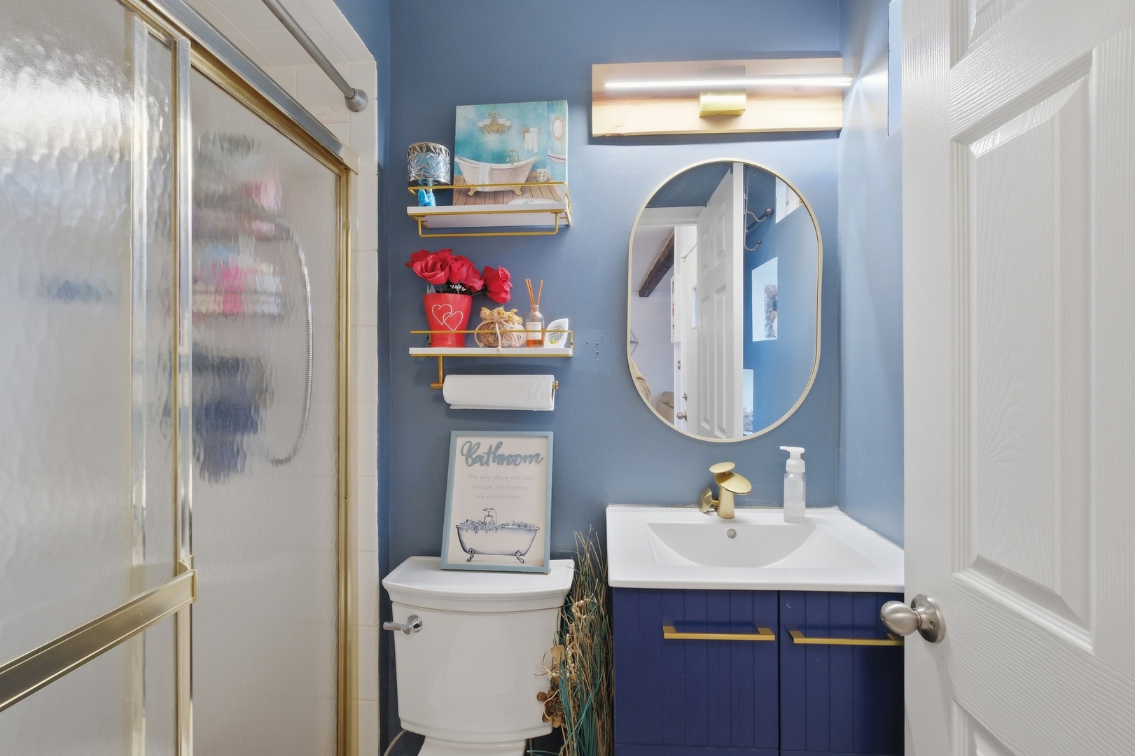 9728 S Tripp Avenue, Oak Lawn, IL 60453