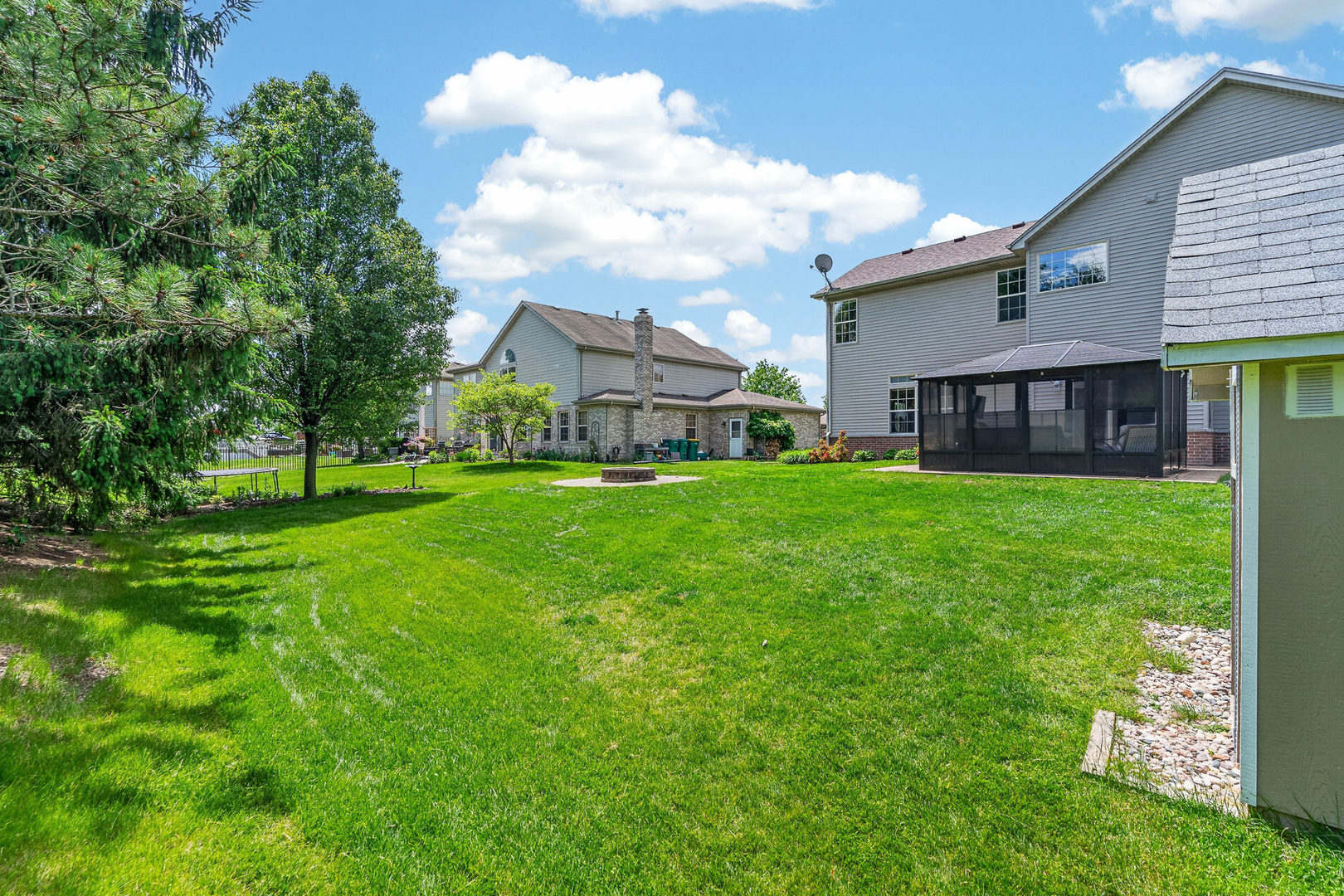 16345 Deer Run Drive, Lockport, IL 60441