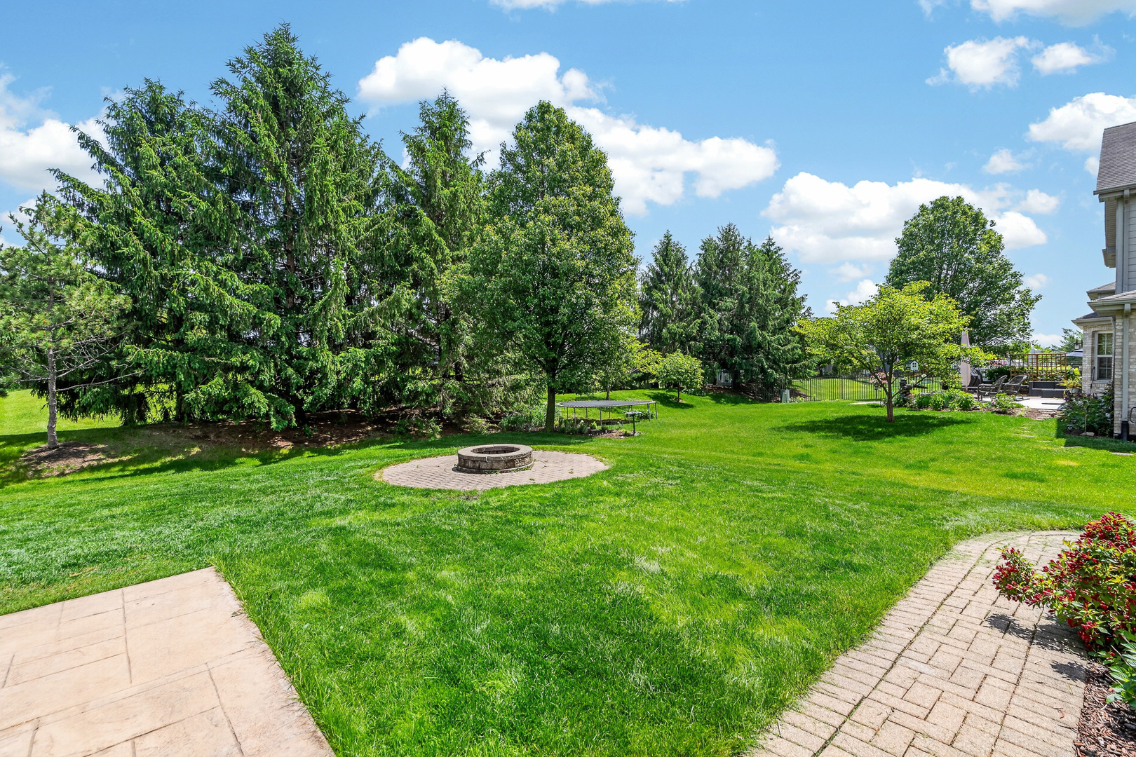 16345 Deer Run Drive, Lockport, IL 60441