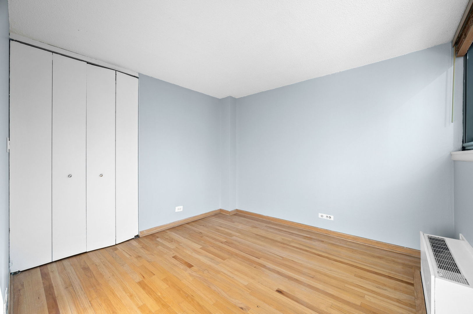 30 E Division Street #14C, Chicago, IL 60610