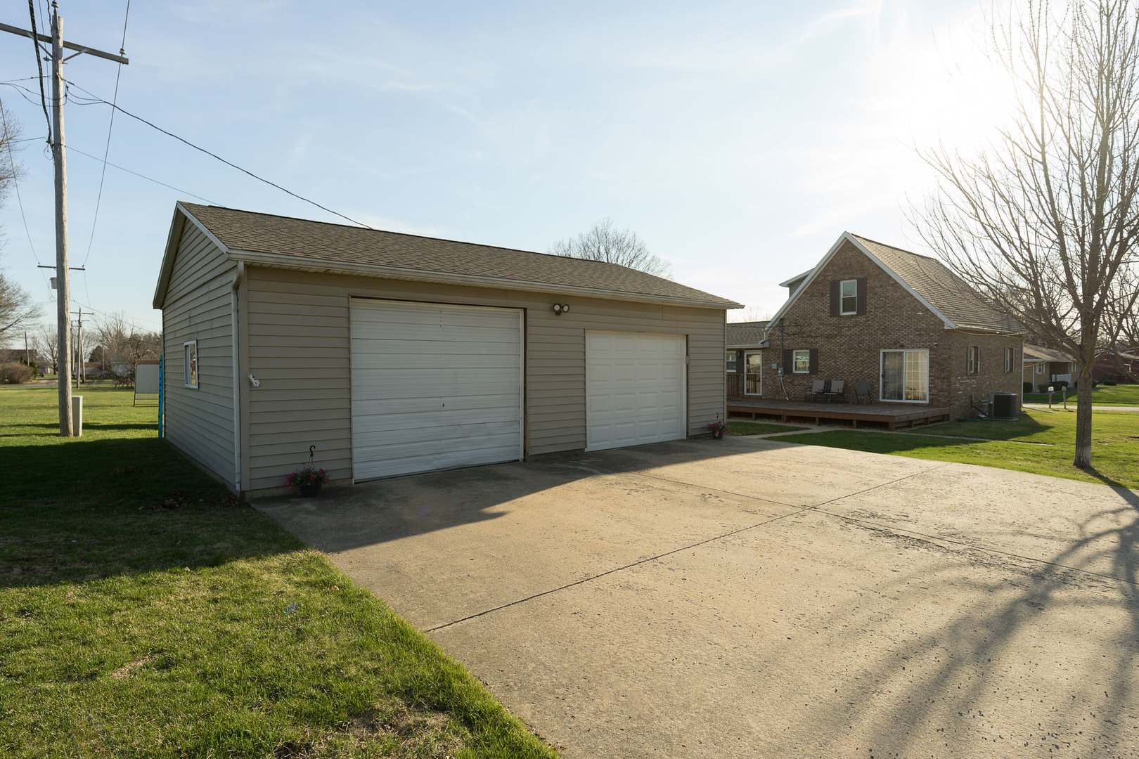 201 S Brush Avenue, Ladd, IL 61329