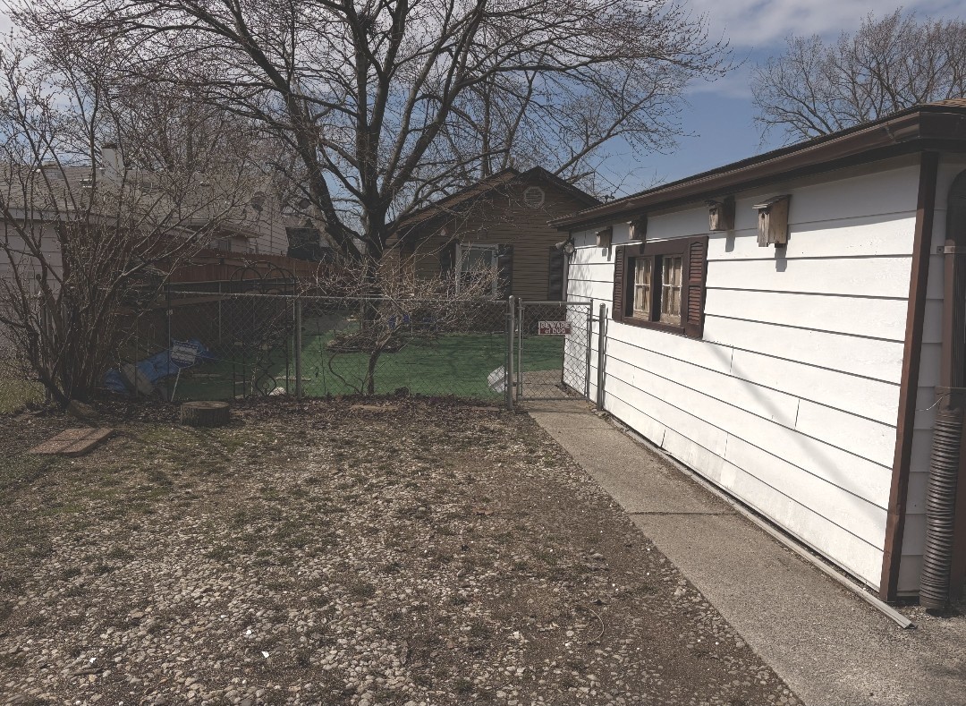 17053 Lorenz Avenue, Lansing, IL 60438