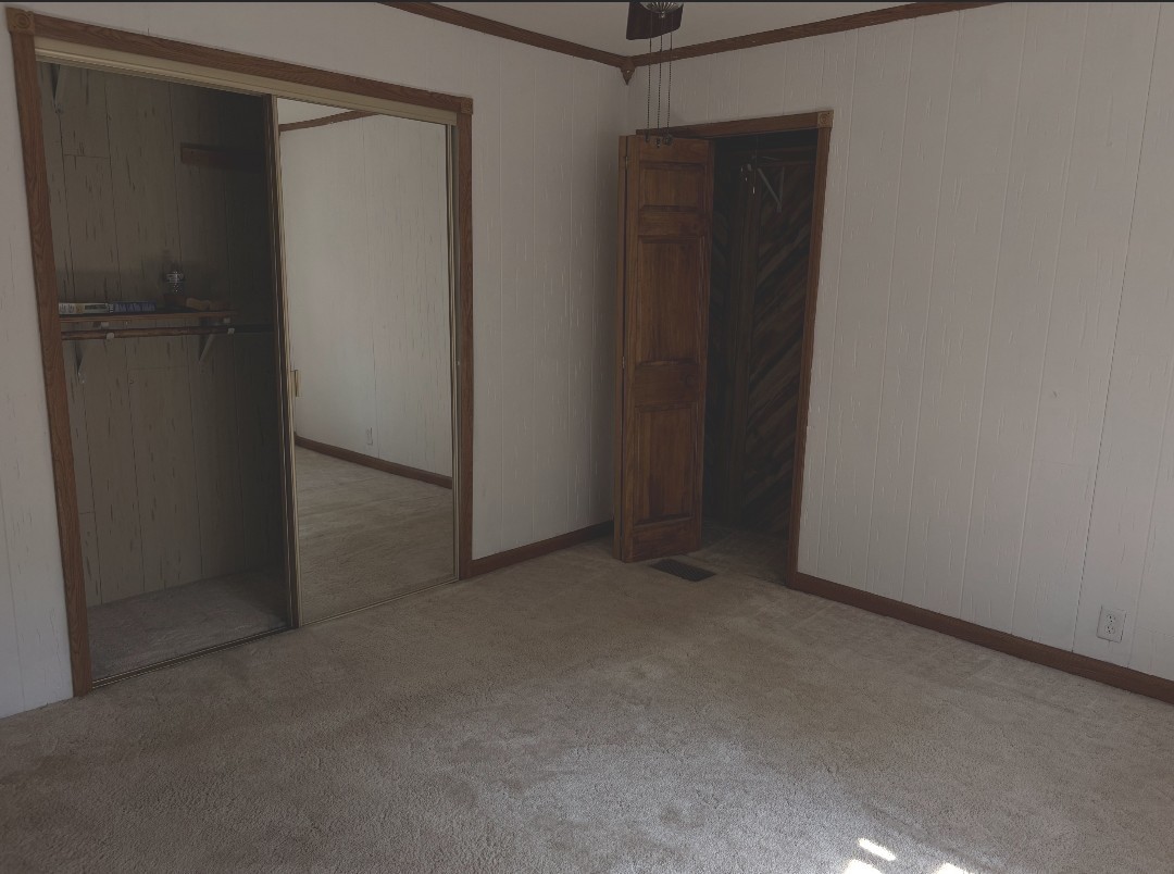 17053 Lorenz Avenue, Lansing, IL 60438