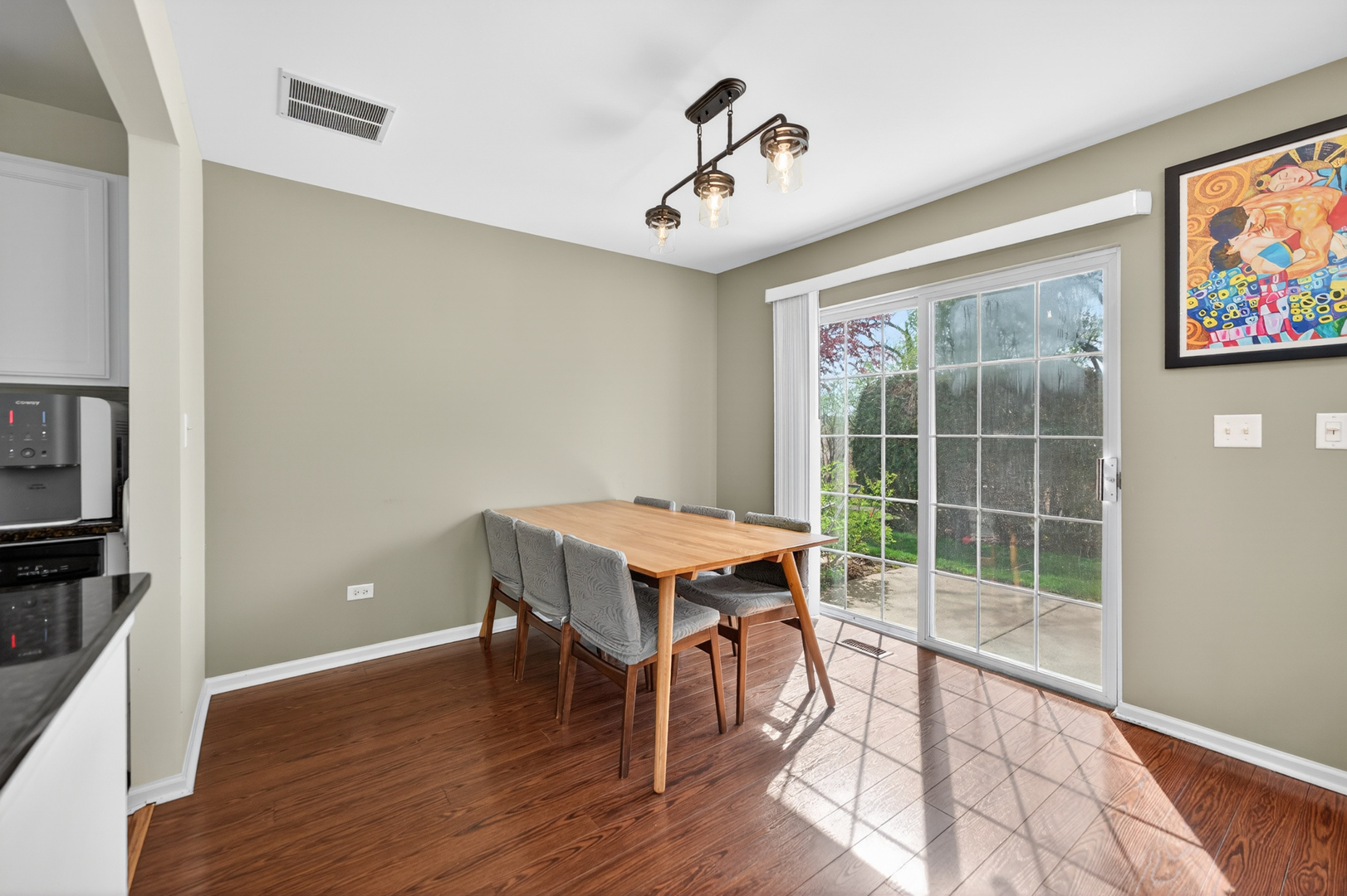 1760 Nature Court, Schaumburg, IL 60193