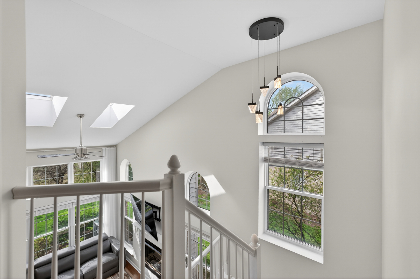 1760 Nature Court, Schaumburg, IL 60193