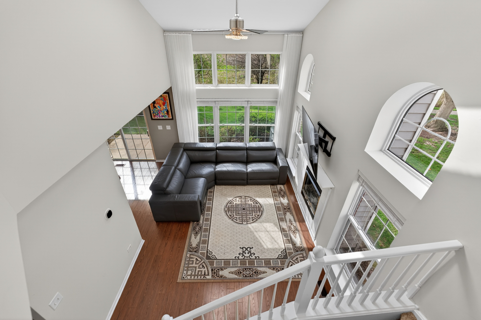 1760 Nature Court, Schaumburg, IL 60193