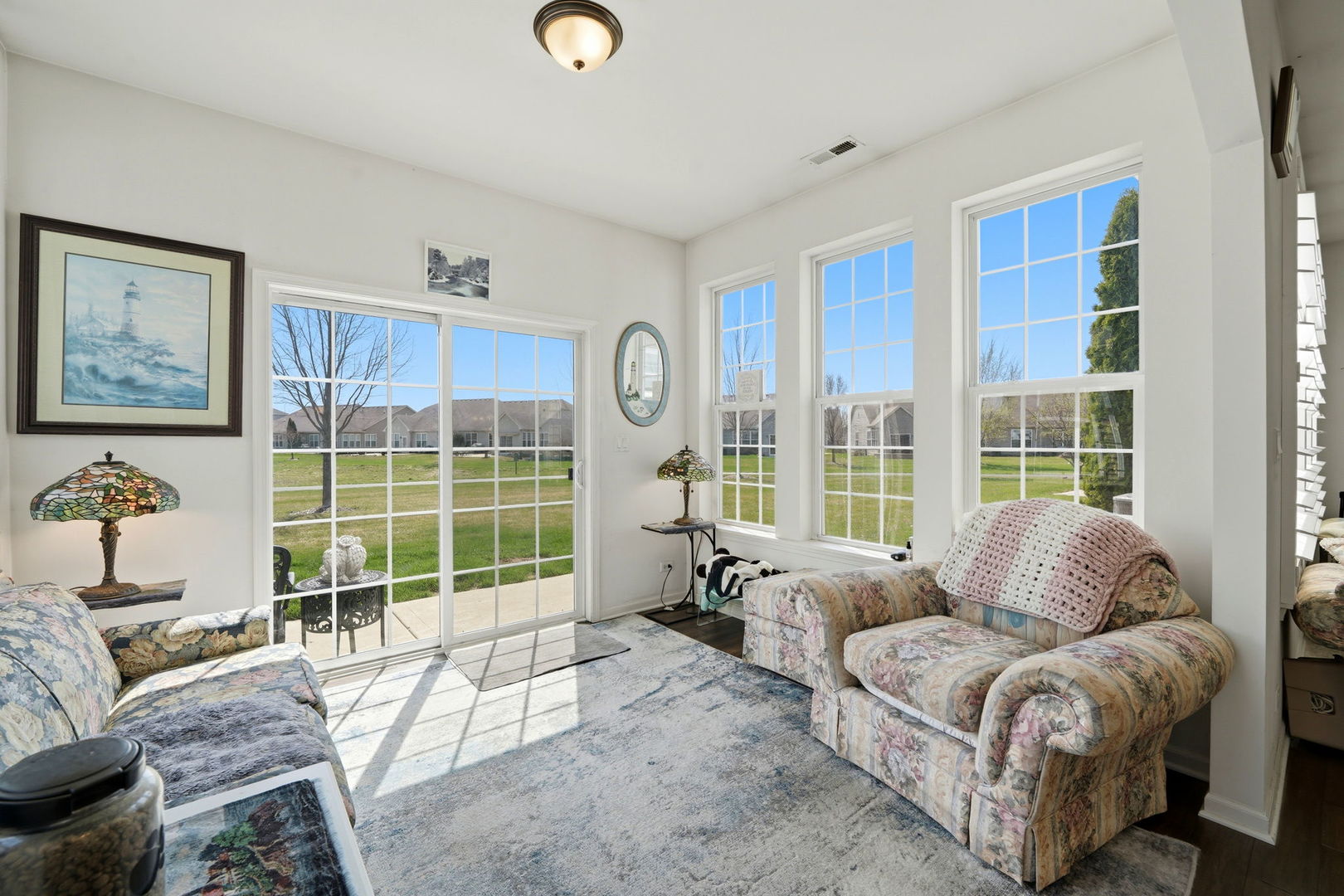 561 Autumn Circle, Pingree Grove, IL 60140