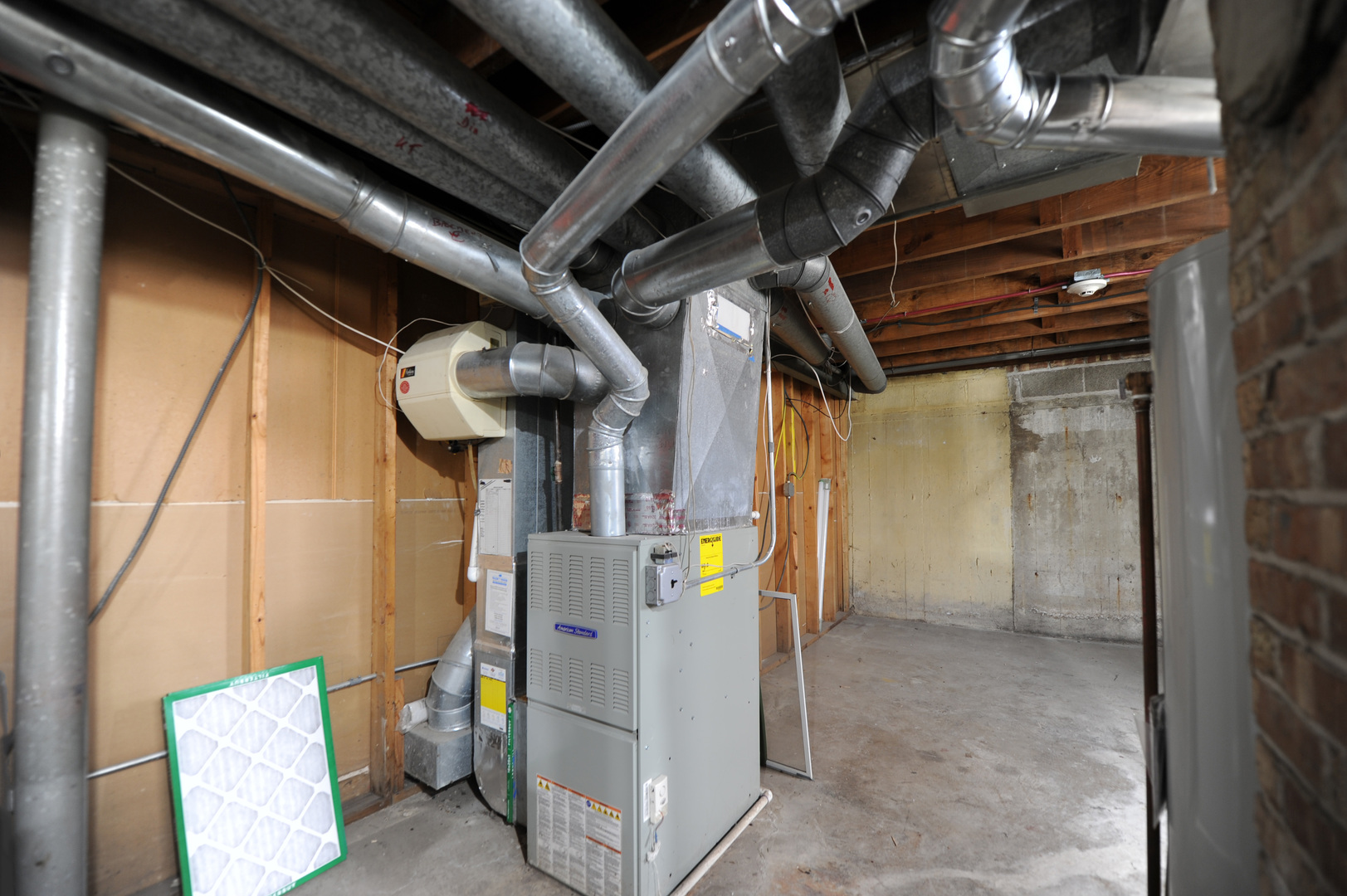 1457 Bristol Avenue, Westchester, IL 60154