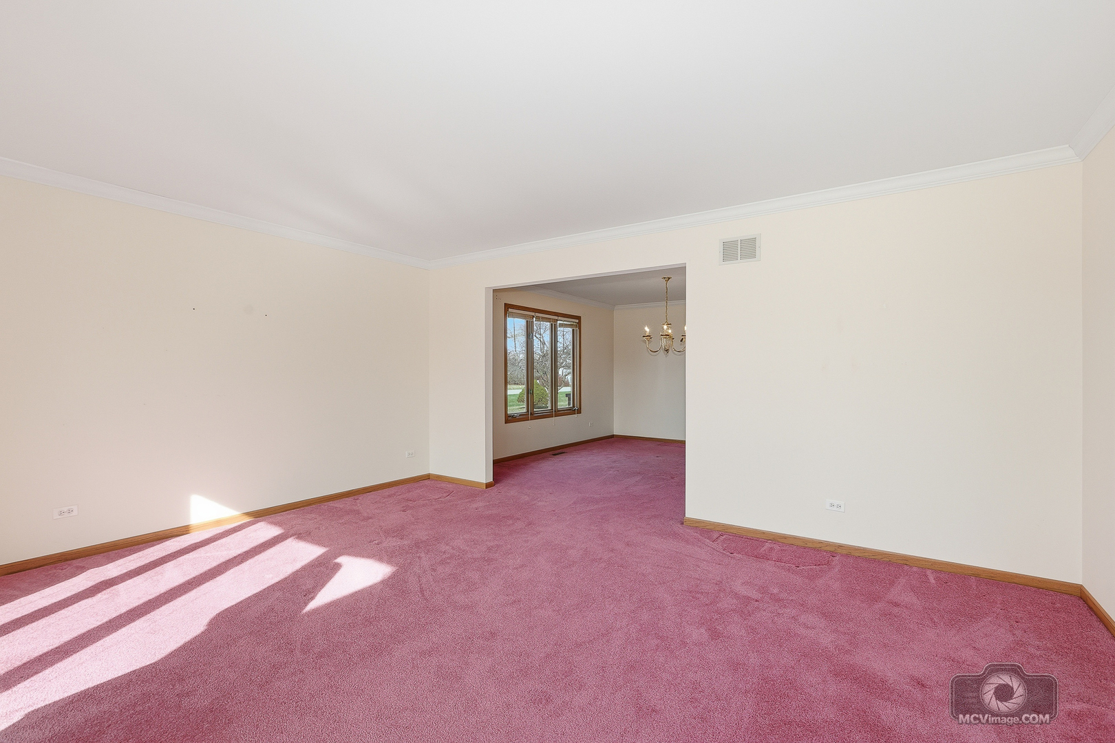 24711 S Sycamore Street, Elwood, IL 60421