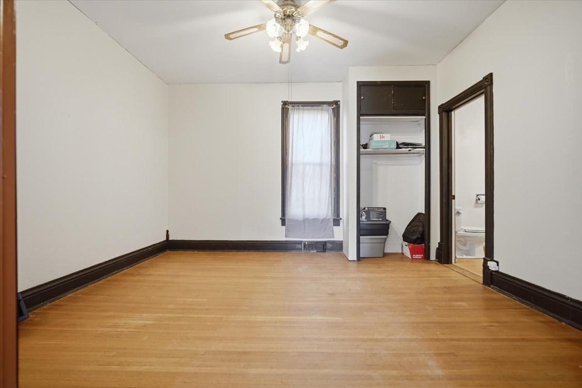 12347 N 400 East Road, Stanford, IL 61774