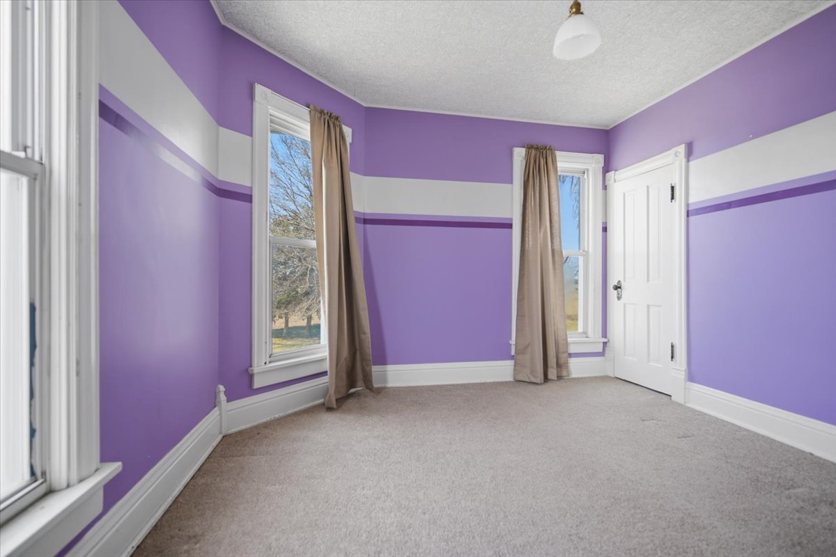 12347 N 400 East Road, Stanford, IL 61774