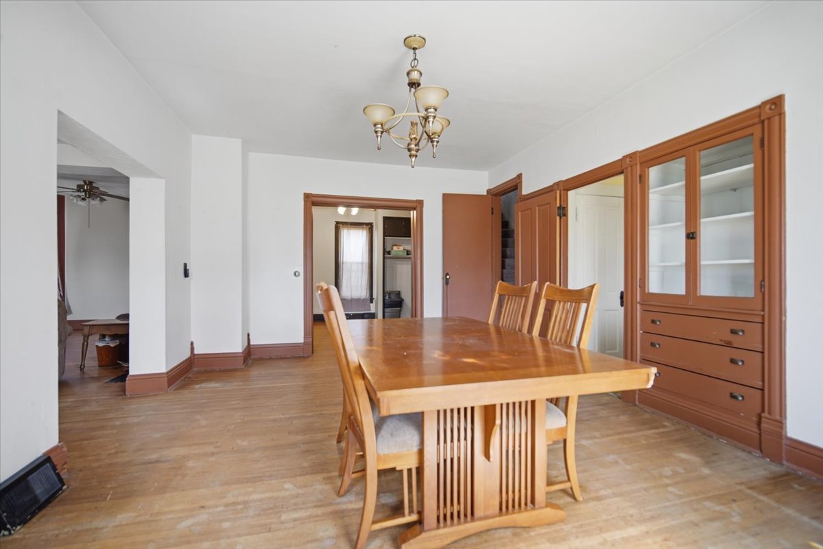 12347 N 400 East Road, Stanford, IL 61774