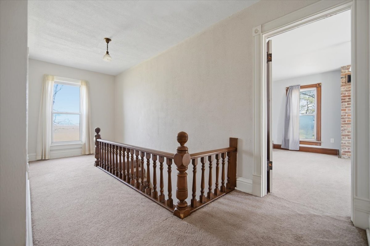 12347 N 400 East Road, Stanford, IL 61774