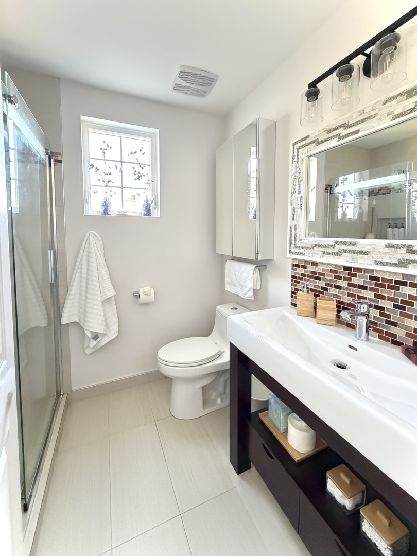 3723 Edgebrook Court, Aurora, IL 60504