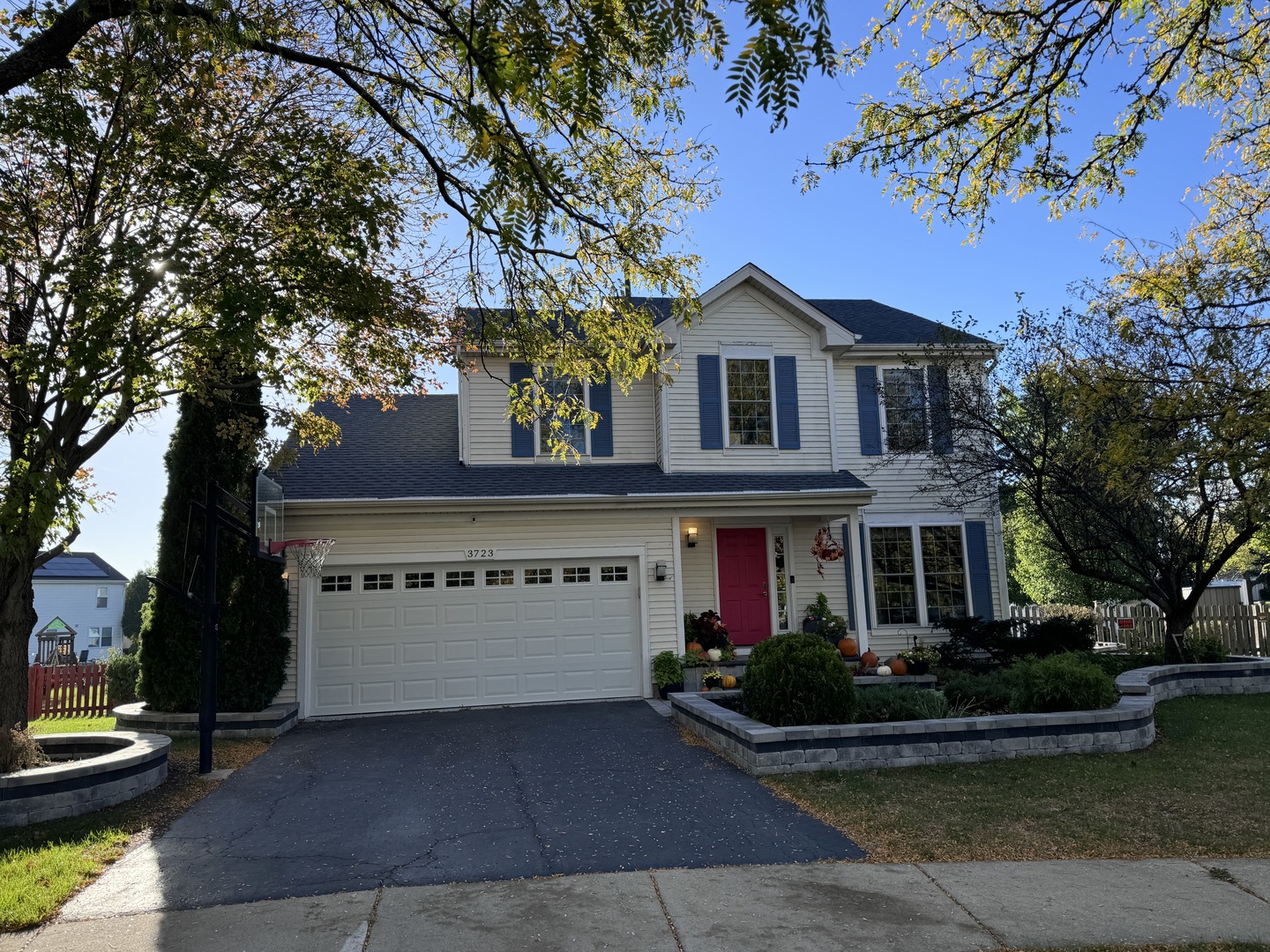 3723 Edgebrook Court, Aurora, IL 60504