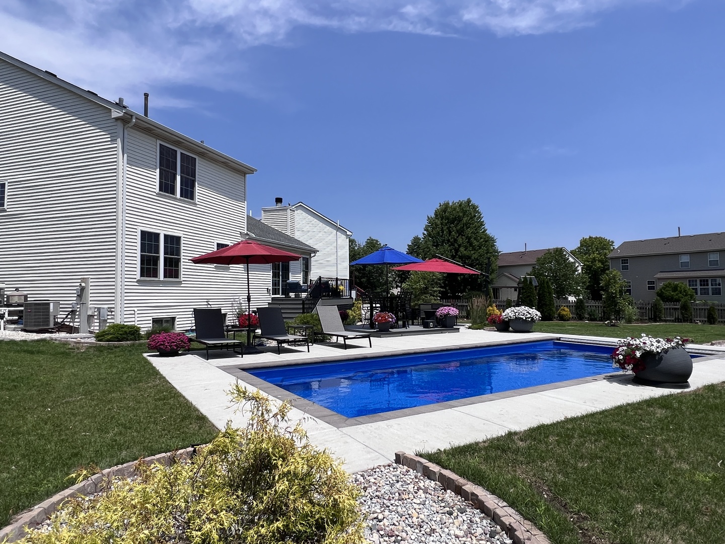 3723 Edgebrook Court, Aurora, IL 60504