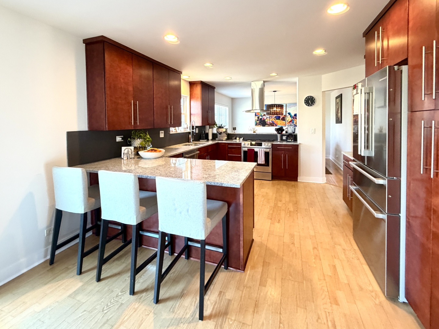 3723 Edgebrook Court, Aurora, IL 60504