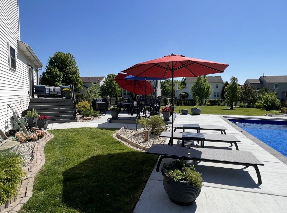 3723 Edgebrook Court, Aurora, IL 60504