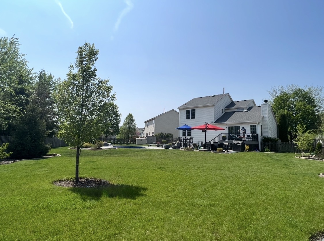 3723 Edgebrook Court, Aurora, IL 60504