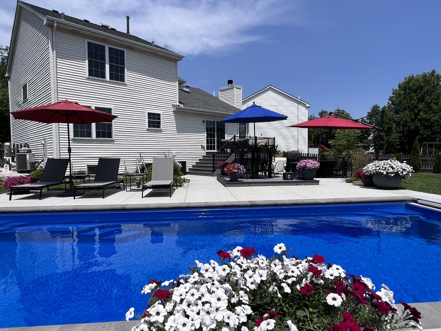 3723 Edgebrook Court, Aurora, IL 60504